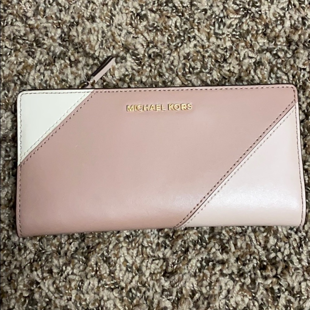 Michael Kors wallet
